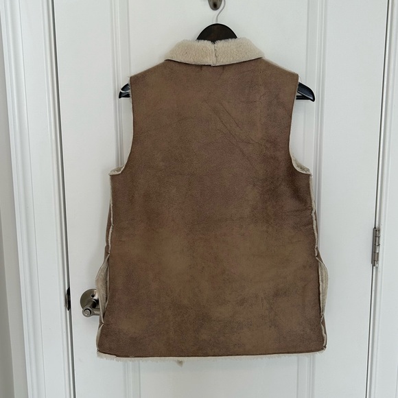 Artisan NY Faux Suede and Sherpa Vest - Picture 5 of 5